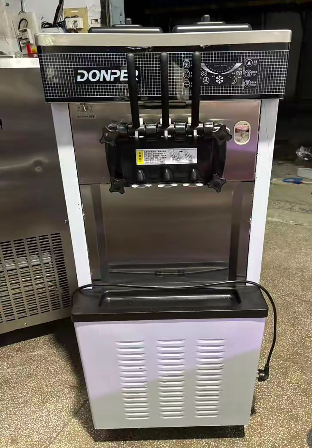 DONPER Commercial Soft Serve Ice Cream Machine